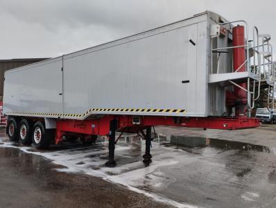 2003 SDC TRI AXLE STEP FRAME PLANKSIDE TIPPING TRAILER, SAF DISCS, VGC